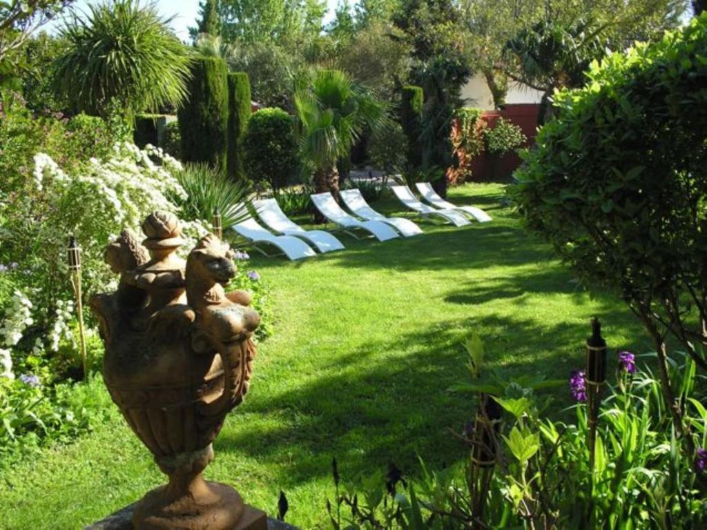 Casa Montes Bed & Breakfast Salses le Chateau Bagian luar foto