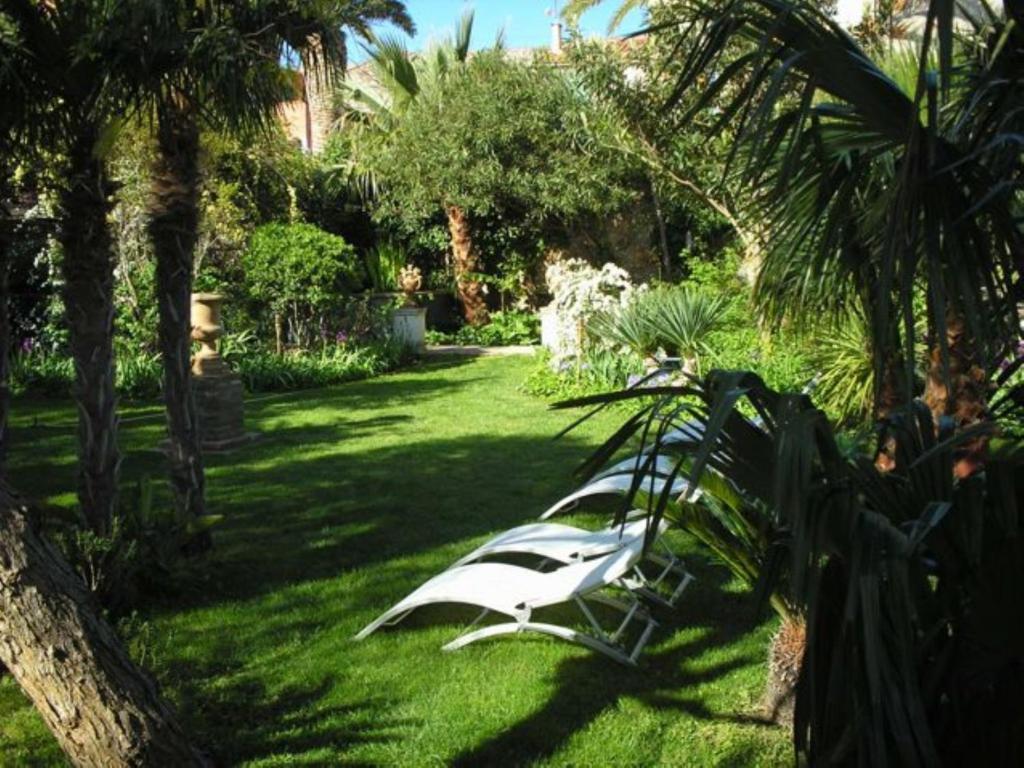 Casa Montes Bed & Breakfast Salses le Chateau Bagian luar foto